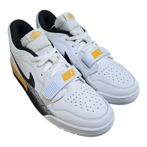 Nike Air Jordan Legacy 312 Low White/ Black/Yellow CD7069-107 Mens Size 10 NWOT